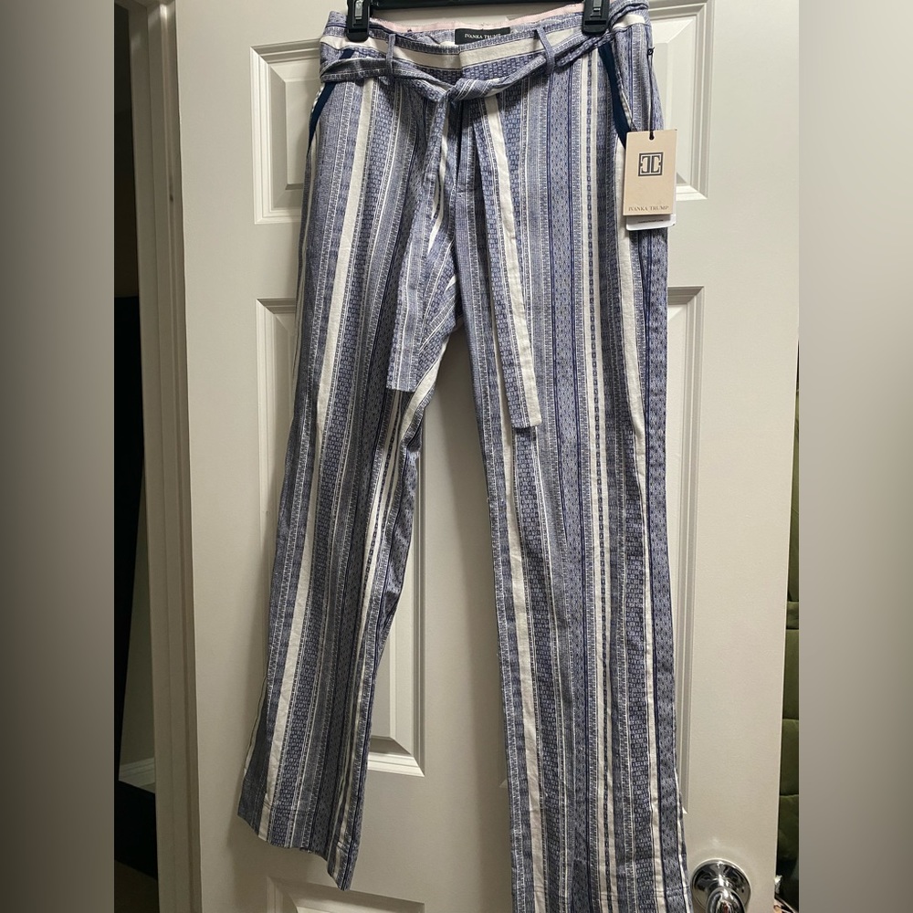 Wide leg pants